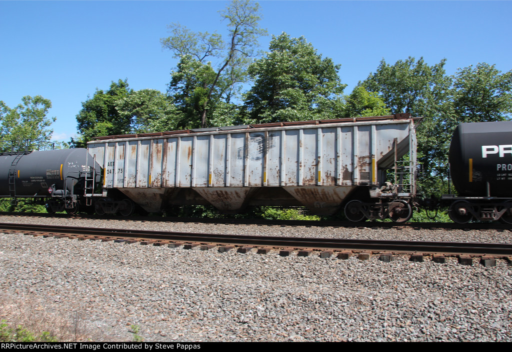 AEX 24775 - ex C&NW Covered Hopper